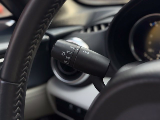 Used 2021 MAZDA MX-5 Miata RF Grand Touring RWD image 25