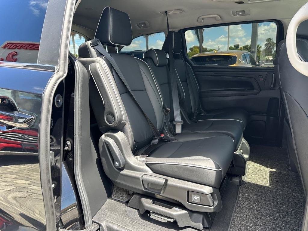 Used 2025 Honda Odyssey Touring image 28