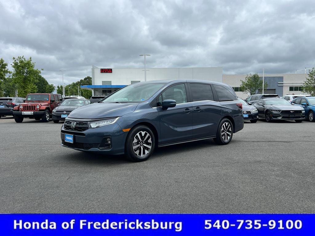 Certified 2026 Honda Odyssey EX-L image 4