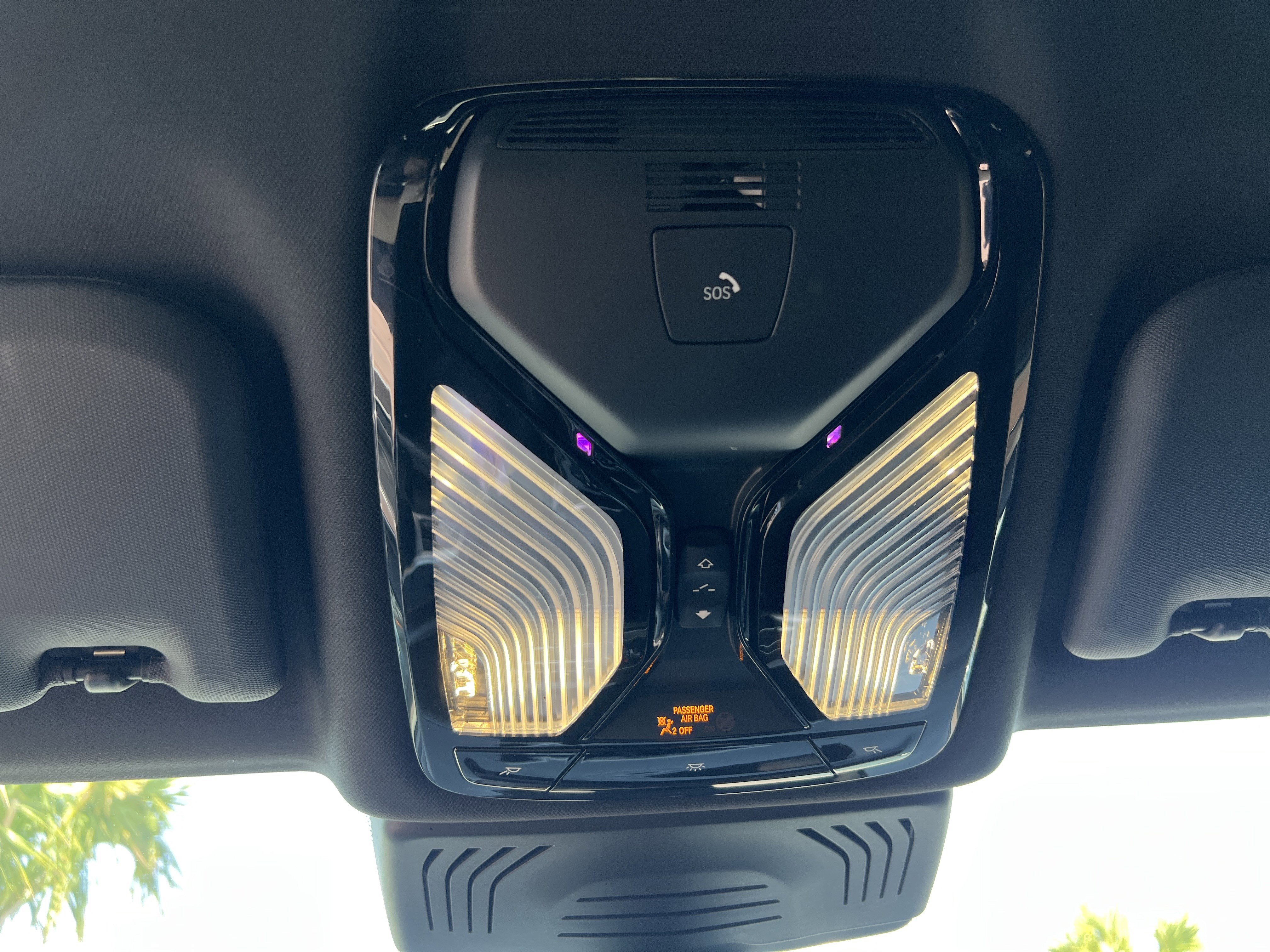 Used 2023 BMW X4 M40i w/ Premium Package image 38