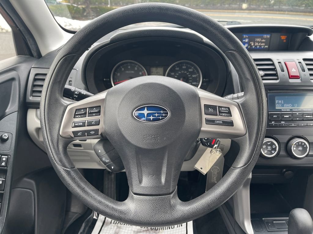 Used 2015 Subaru Forester 2.5i w/ Alloy Wheel Package image 21