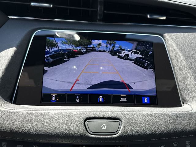 Certified 2023 Cadillac XT4 Premium Luxury w/ Enhanced Visibility Package image 25