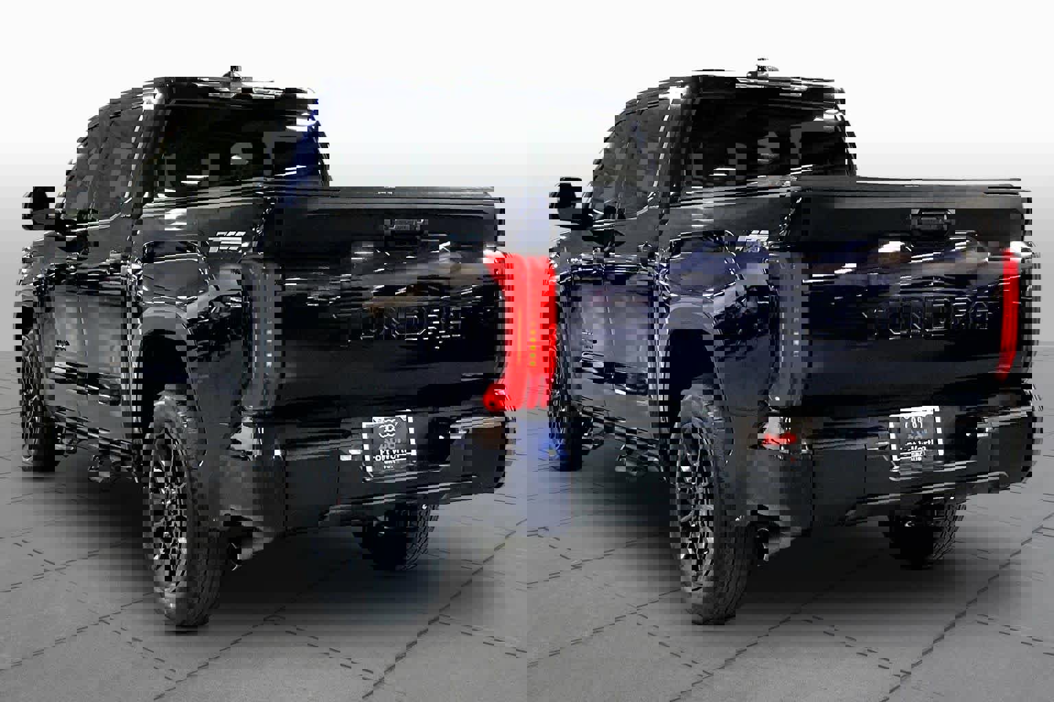 Used 2022 Toyota Tundra SR5 image 12