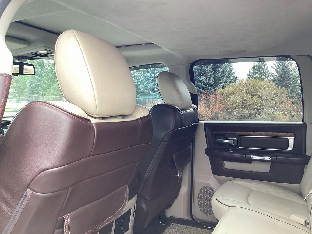 Used 2018 RAM 1500 Laramie Longhorn w/ Longhorn Special Edition image 11