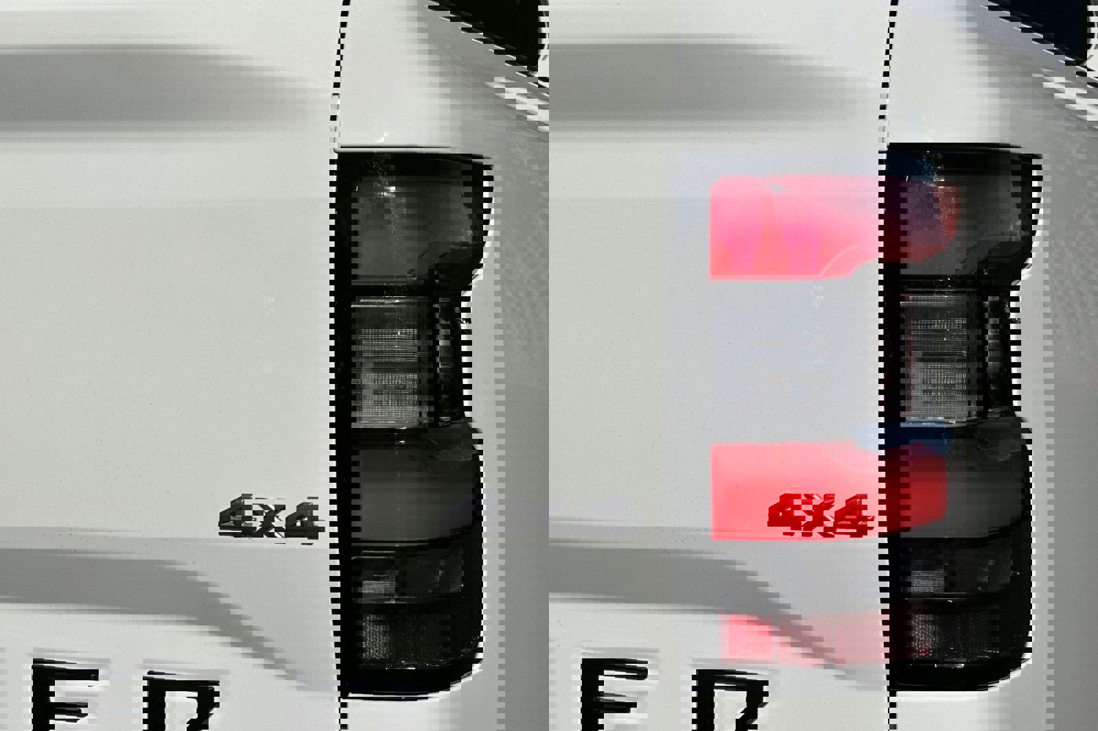 Used 2025 Nissan Frontier SV w/ SV Convenience Package image 32