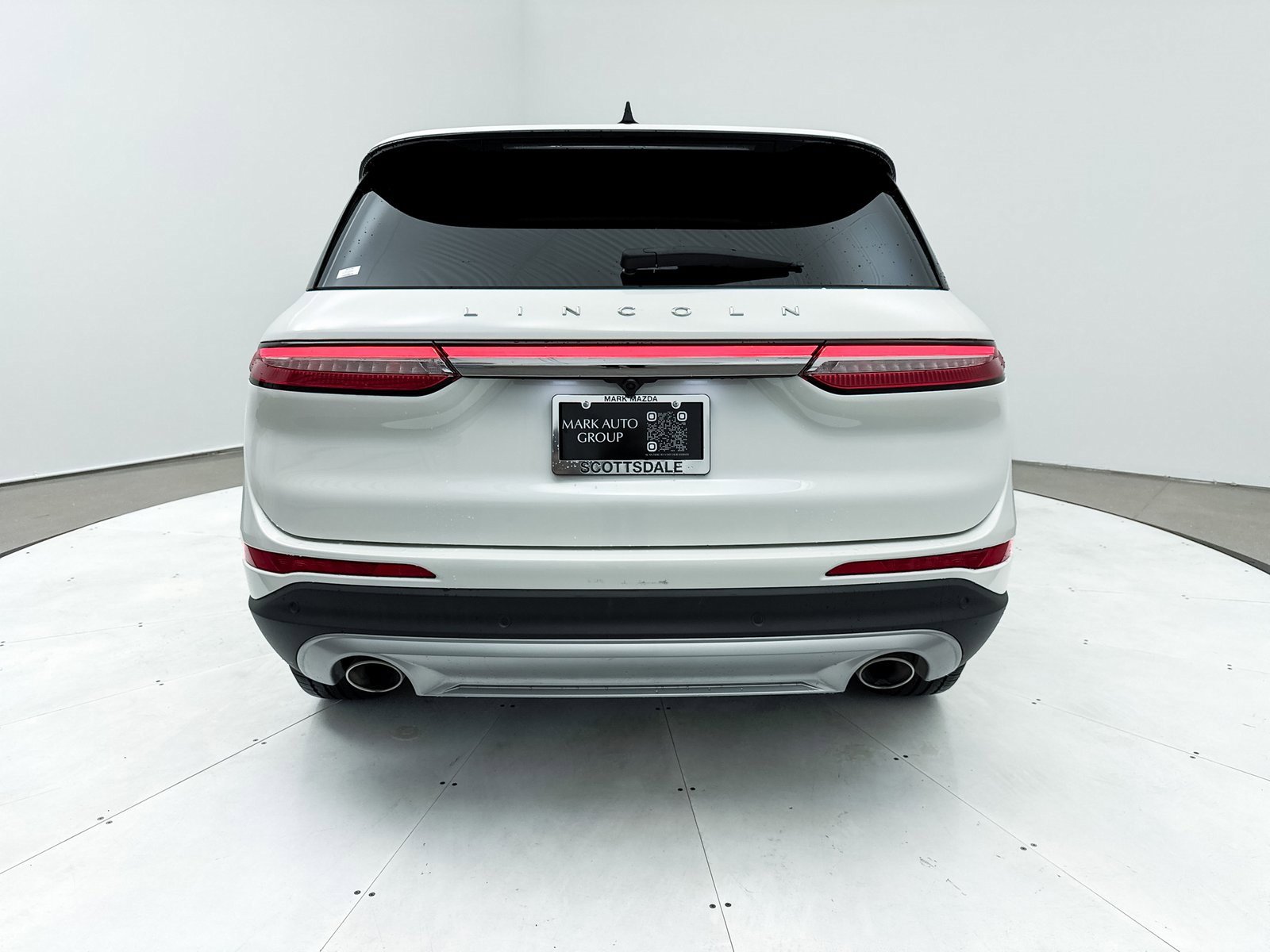 Used 2024 Lincoln Corsair FWD image 18