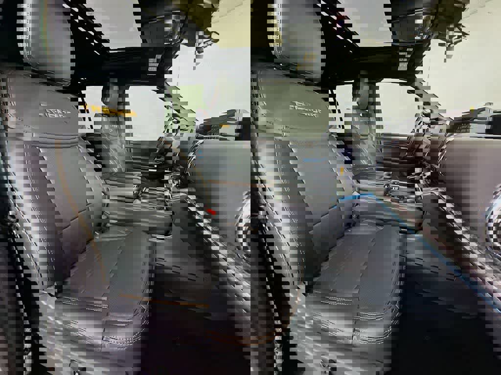 New 2026 Ford Expedition Tremor image 15