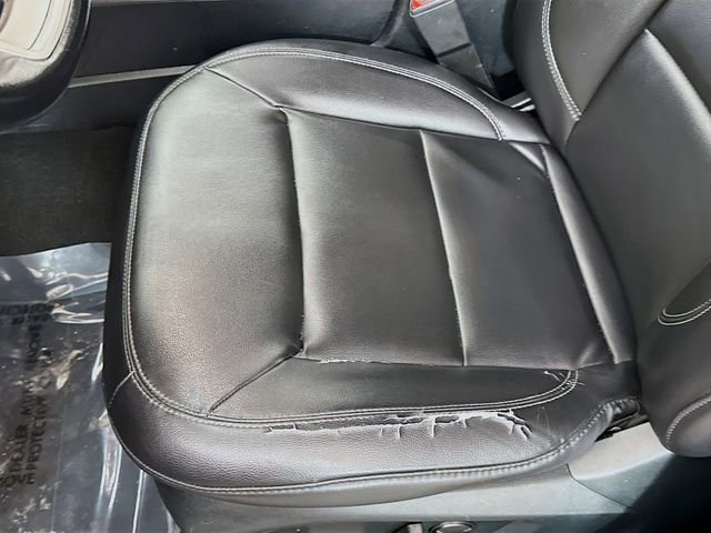 Used 2020 Ford Explorer XLT w/ Equipment Group 202A image 19