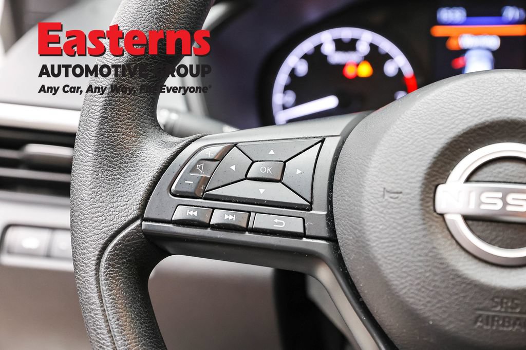 Used 2024 Nissan Altima 2.5 S FWD image 14