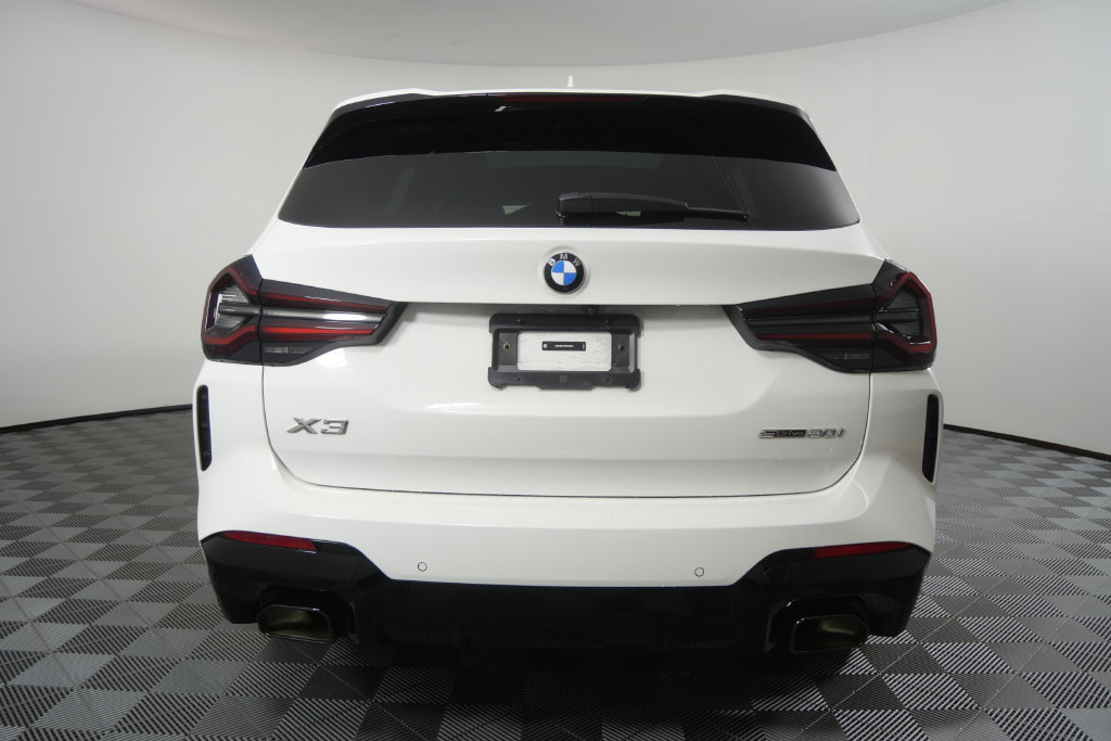 Certified 2024 BMW X3 sDrive30i w/ M Sport Package RWD image 5