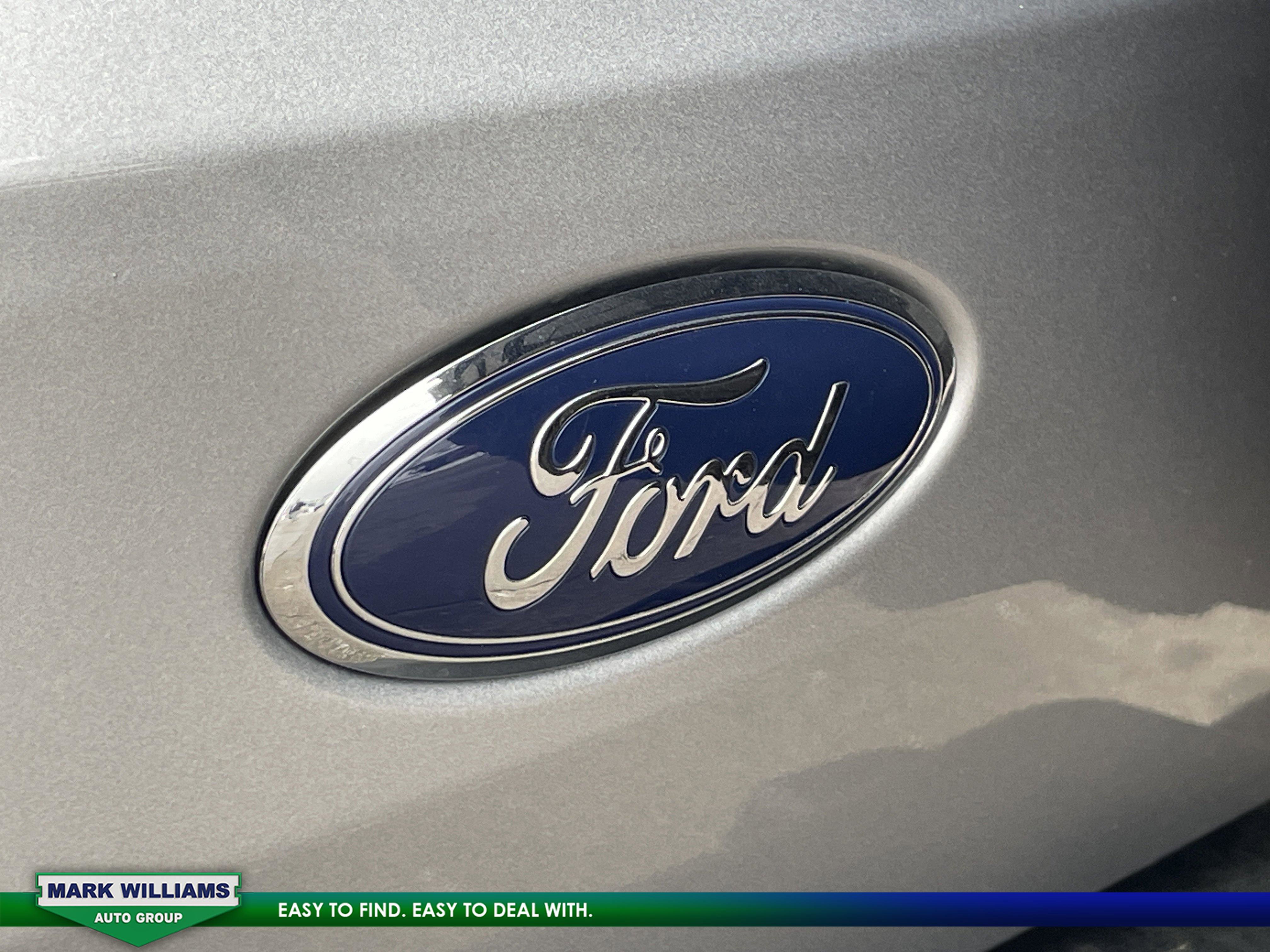 Used 2022 Ford Bronco Outer Banks image 9