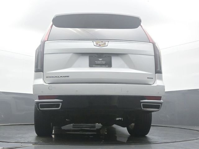Used 2023 Cadillac Escalade Premium Luxury AWD/4WD image 50
