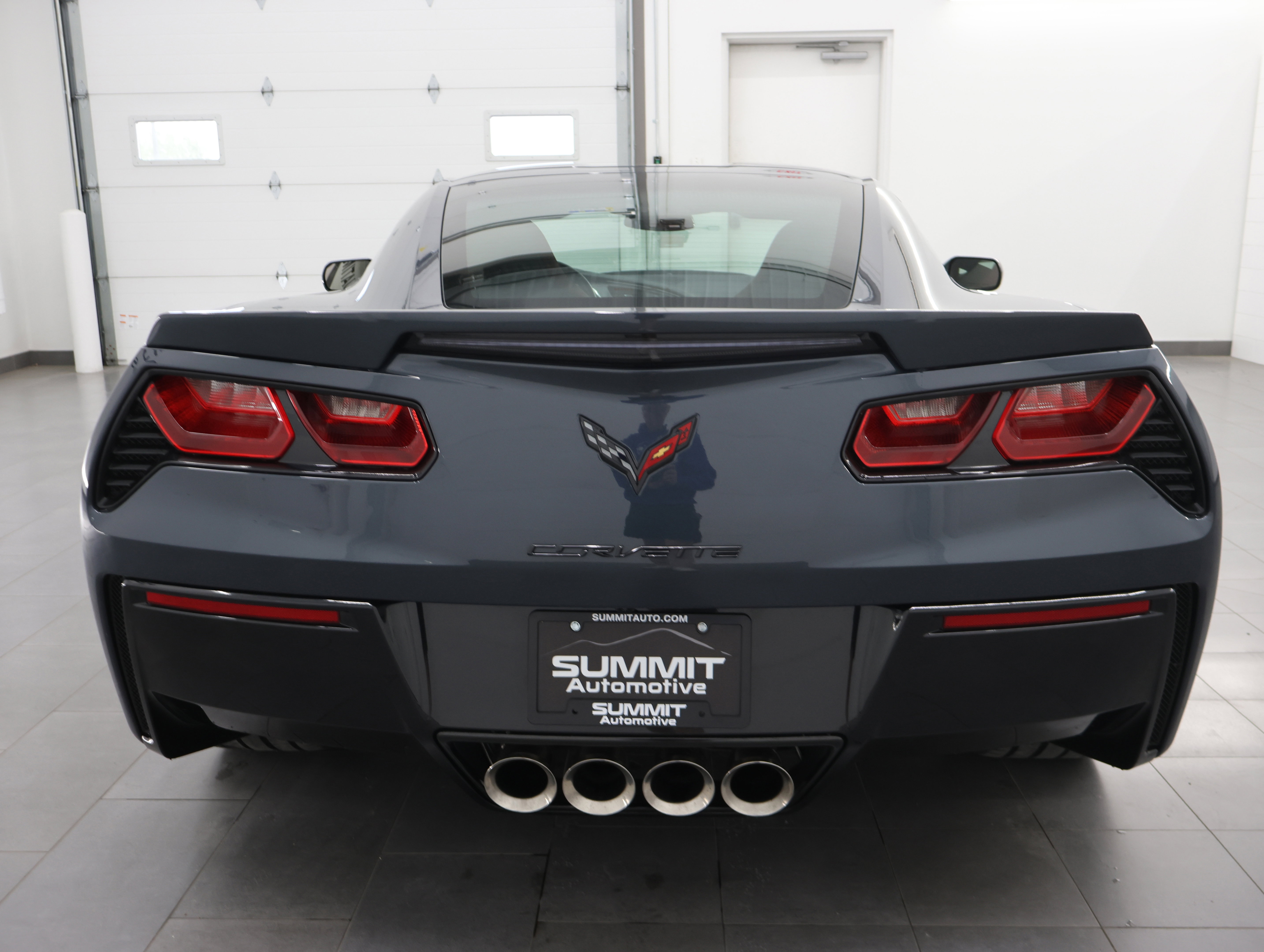 Used 2019 Chevrolet Corvette Stingray Coupe w/ Carbon Flash Badge Package RWD image 24