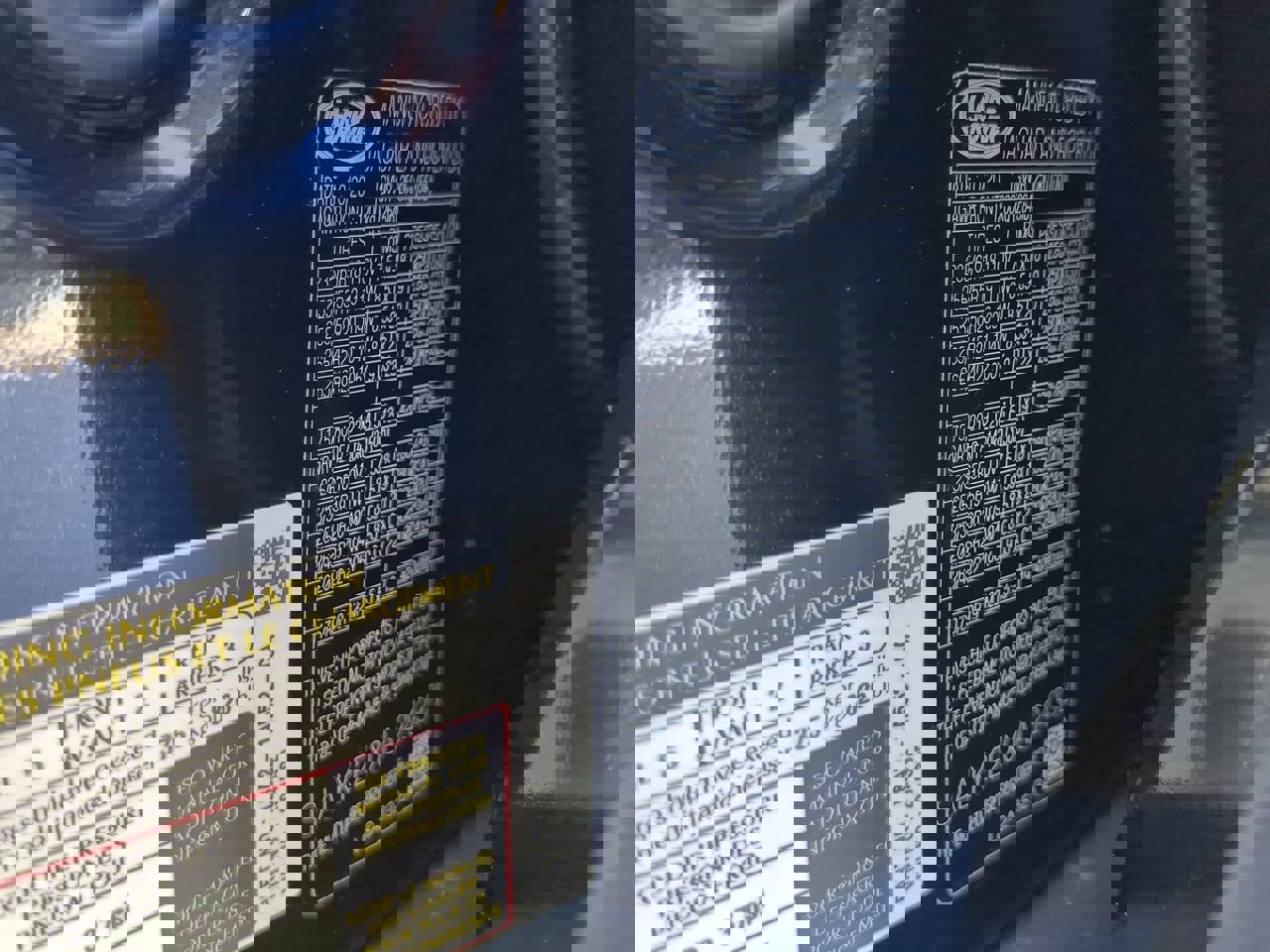 Used 2020 Land Rover Range Rover Velar R-Dynamic S image 29