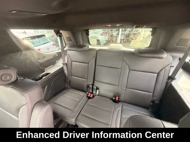 Used 2022 Chevrolet Tahoe Z71 w/ Luxury Package AWD/4WD image 11