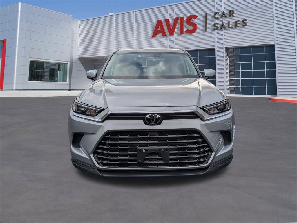 Used 2025 Toyota Grand Highlander AWD image 13