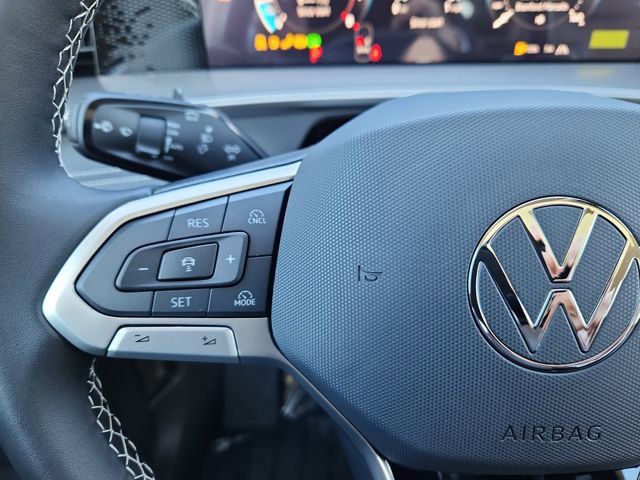New 2026 Volkswagen Tiguan SE AWD/4WD image 11