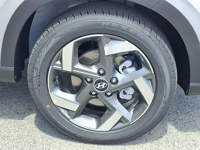 New 2026 Hyundai Venue SEL FWD image 8