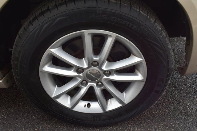 Used 2013 Dodge Grand Caravan SXT w/ Rear Park Assist Pkg image 48