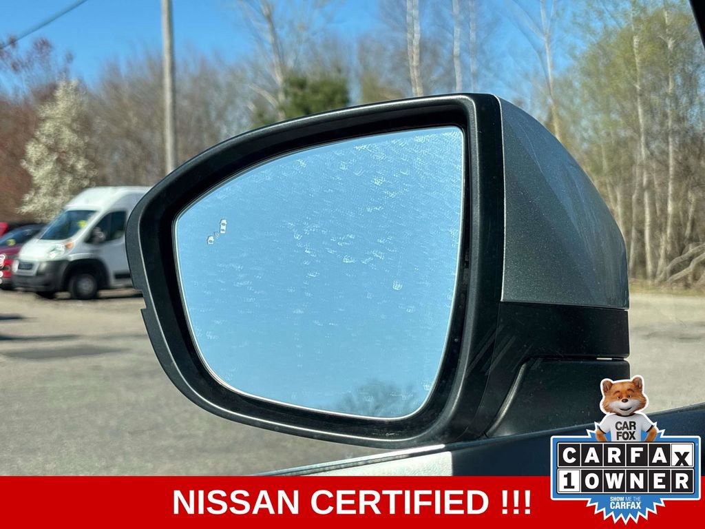 Used 2024 Nissan Pathfinder SV AWD/4WD image 29