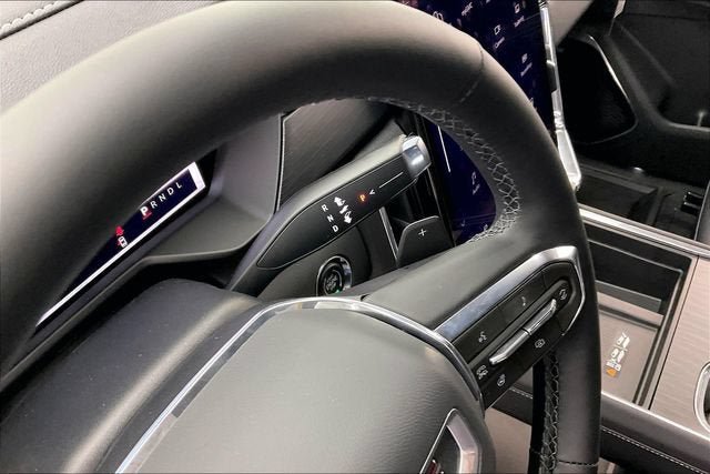New 2027 GMC Acadia Elevation w/ Elevation Premium Package AWD/4WD image 9