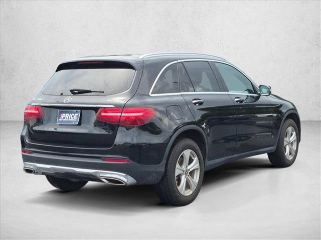 Used 2018 Mercedes-Benz GLC 300 4MATIC image 5