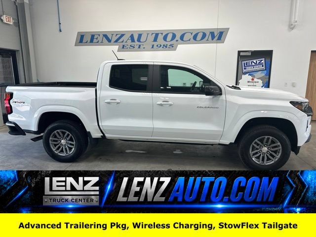 Used 2024 Chevrolet Colorado LT w/ LT Convenience Package II AWD/4WD image 1