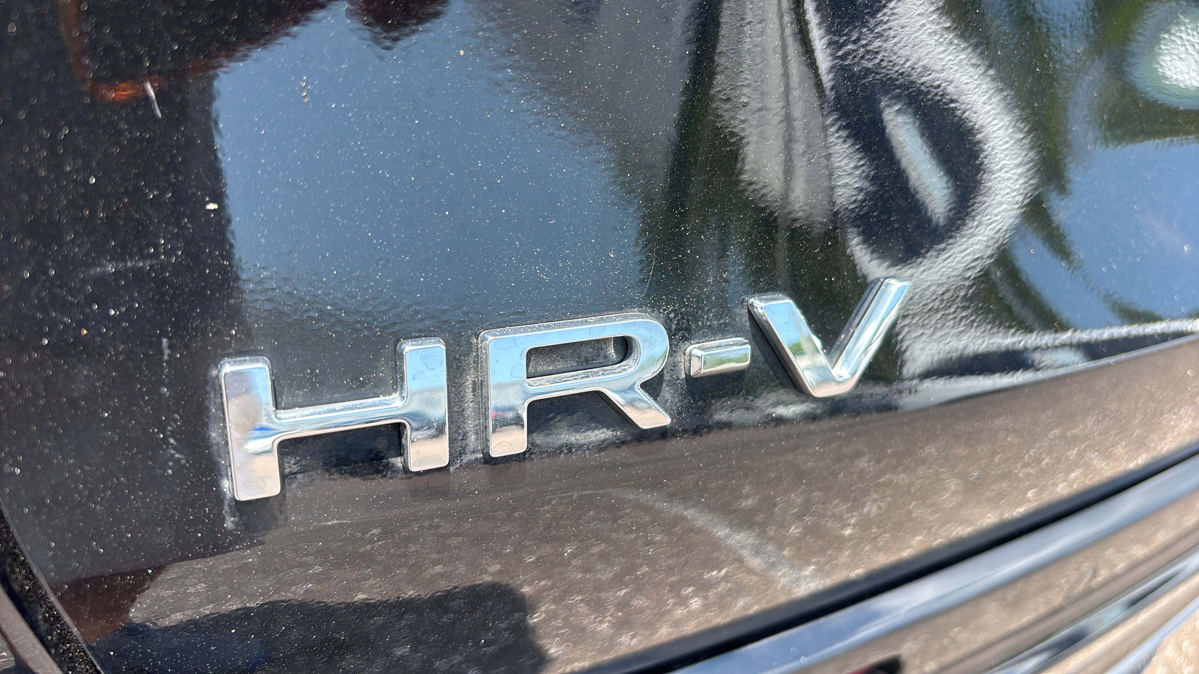 Certified 2025 Honda HR-V EX-L image 16