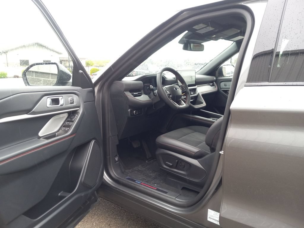 New 2026 Ford Explorer ST w/ Sun And Sound Package AWD/4WD image 9