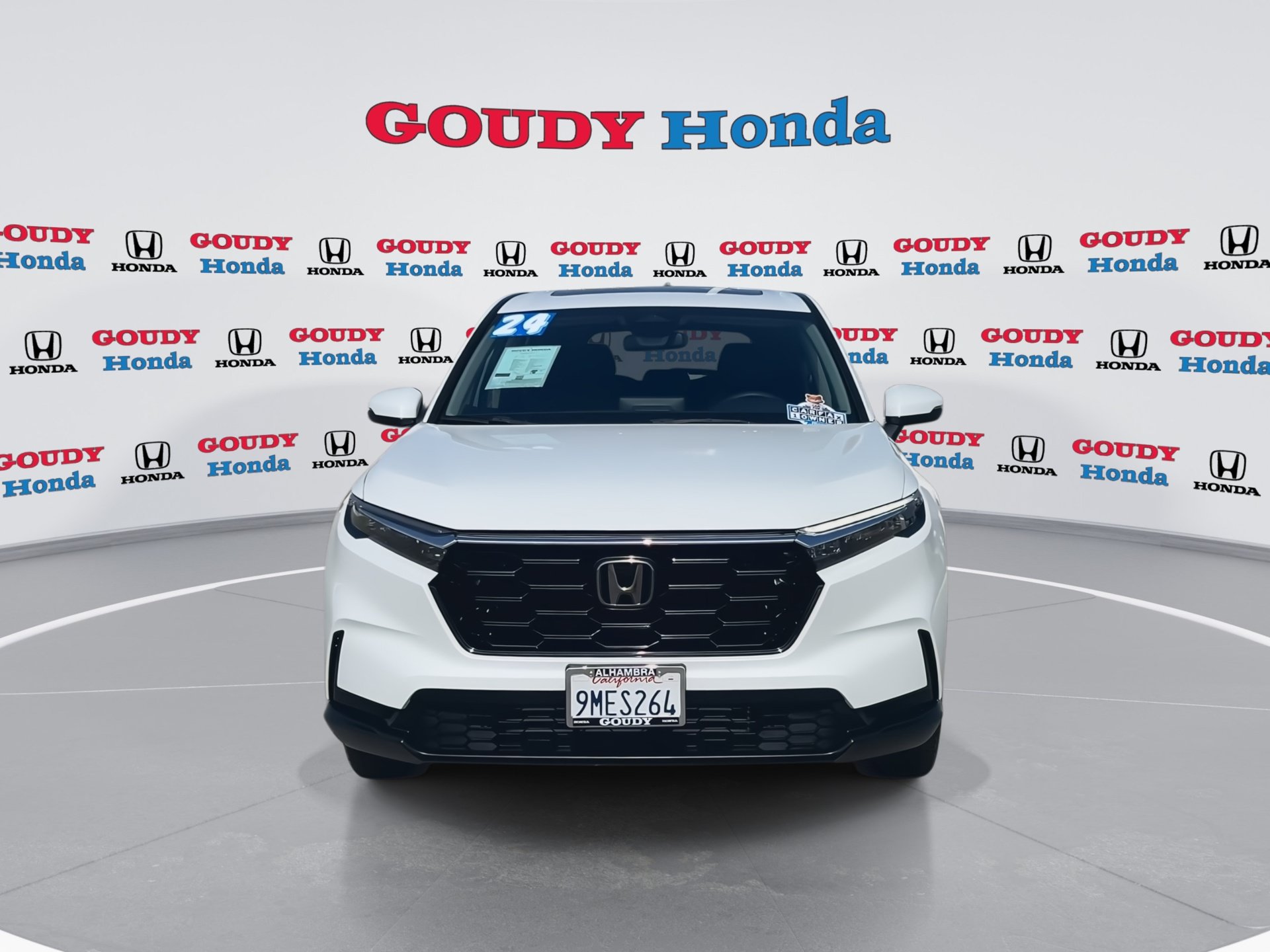 Used 2024 Honda CR-V EX image 3