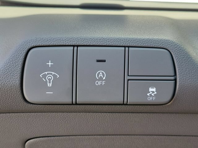 New 2026 Hyundai Elantra SE FWD image 19