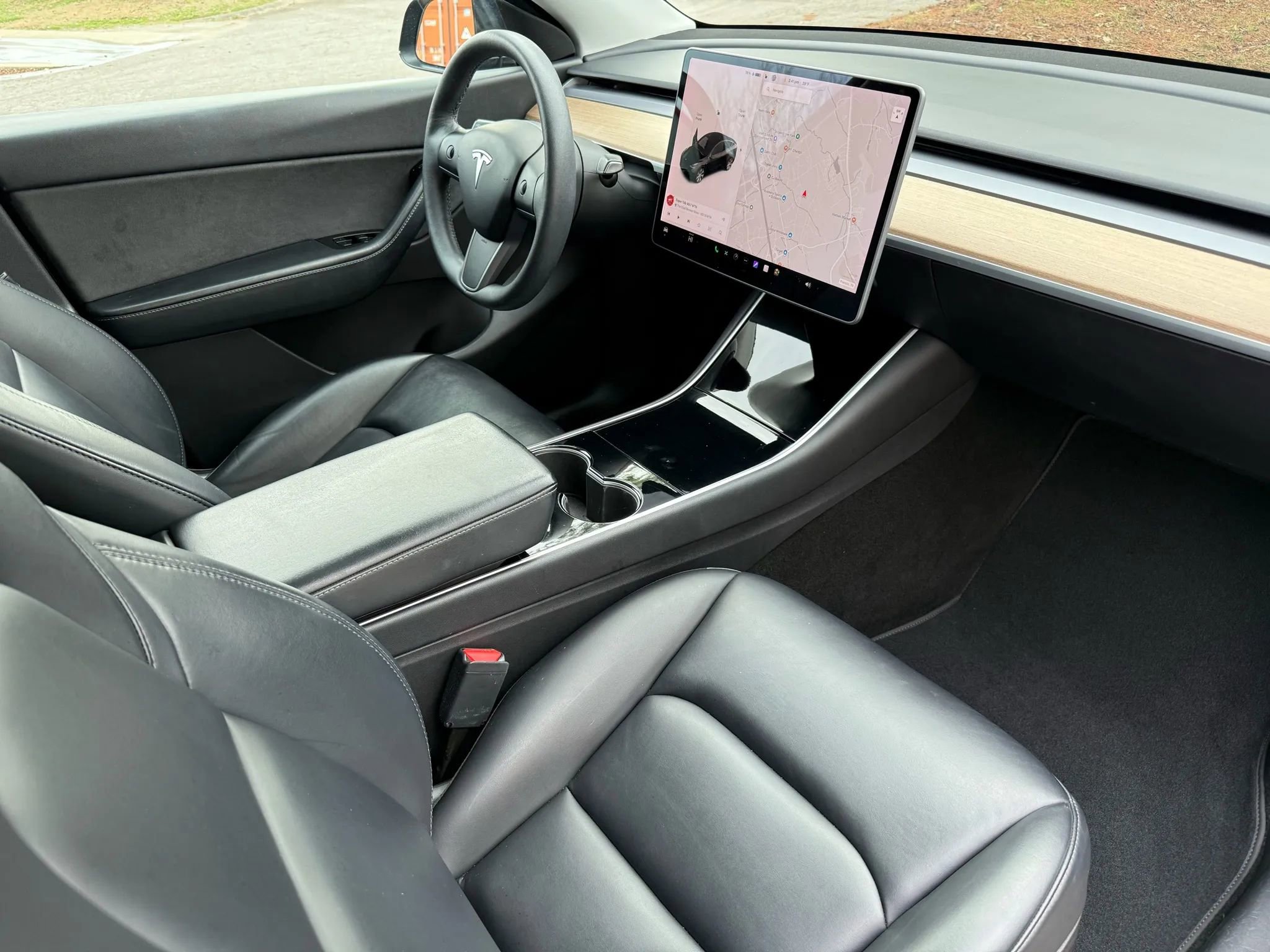 Used 2021 Tesla Model Y Long Range image 21