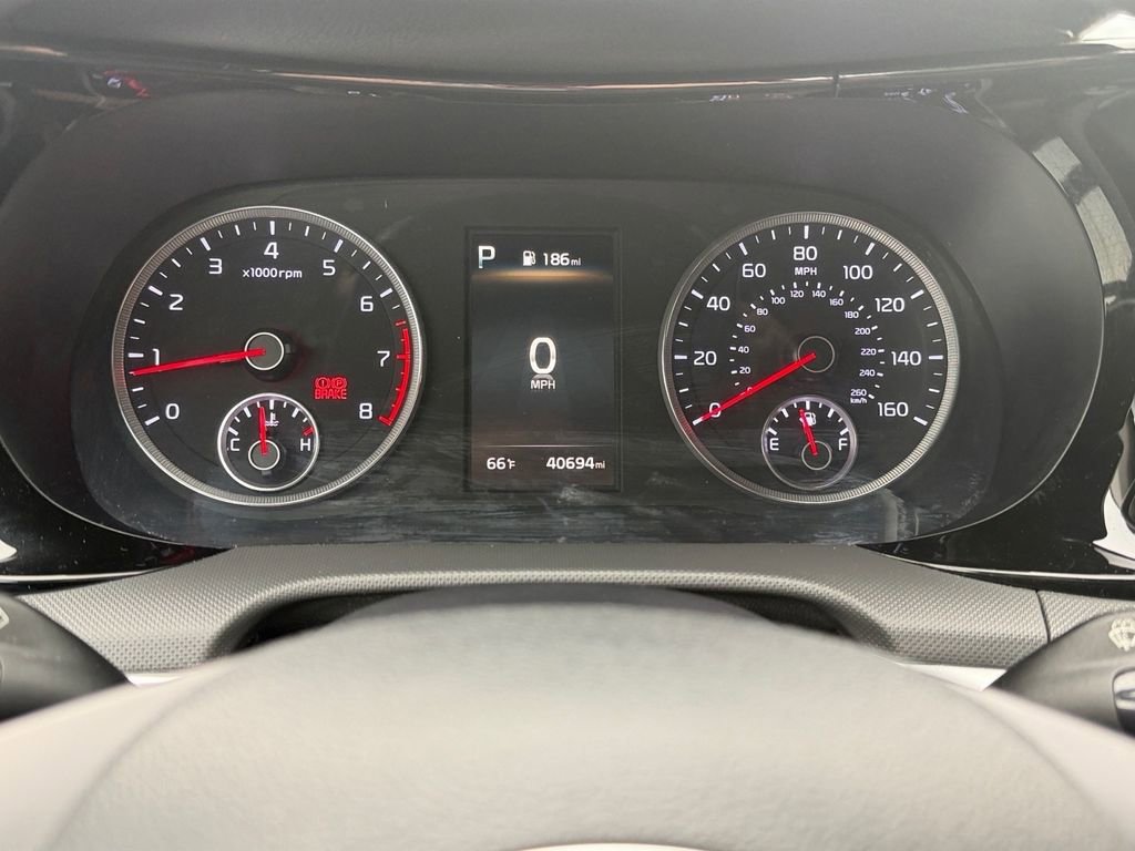 Used 2022 Kia K5 LX image 23