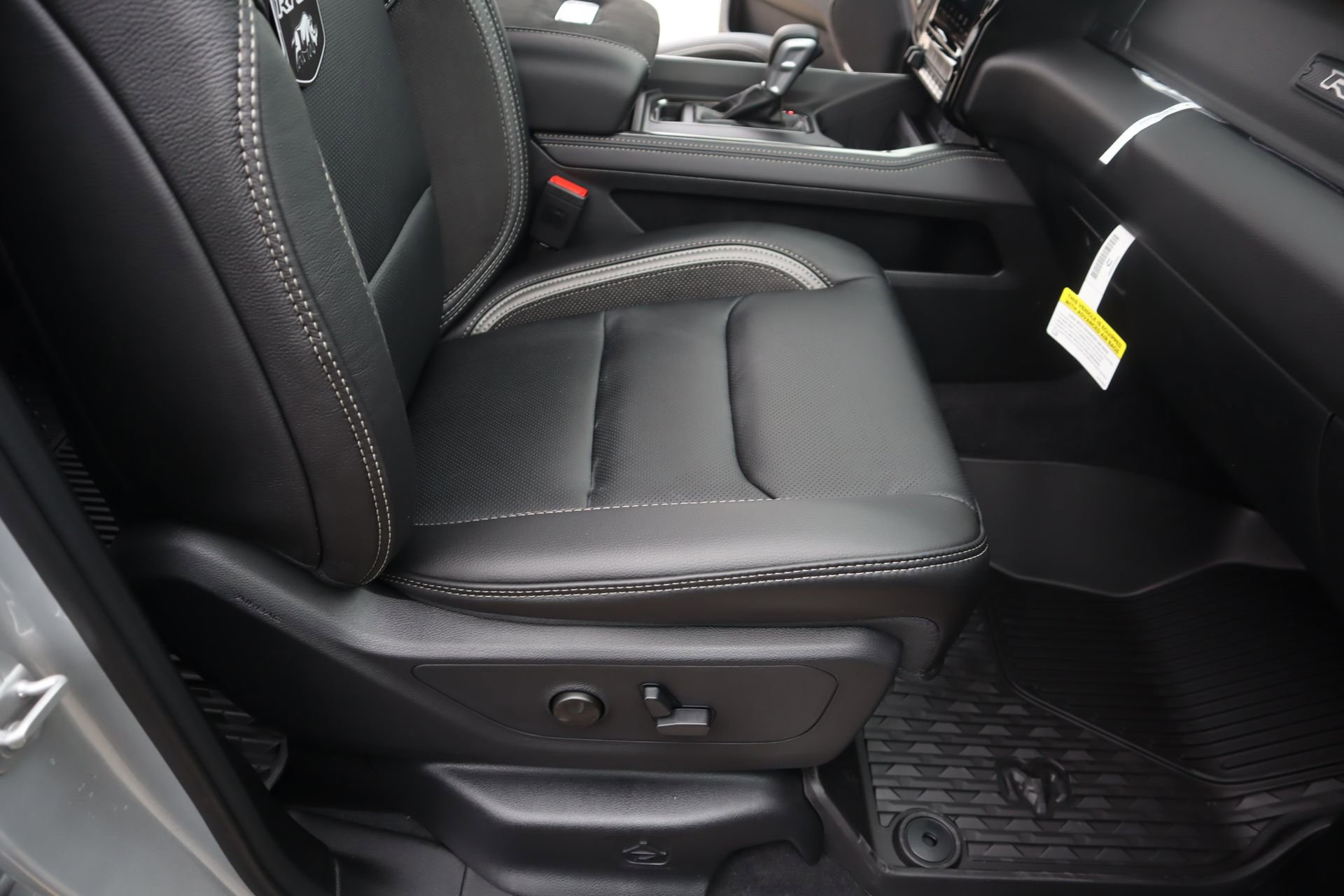 New 2026 RAM 1500 RHO AWD/4WD image 15