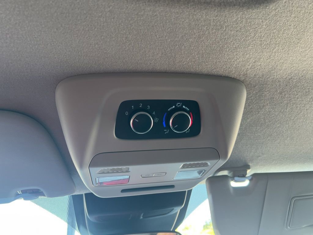 Used 2024 Ford Transit 350 XLT RWD image 15