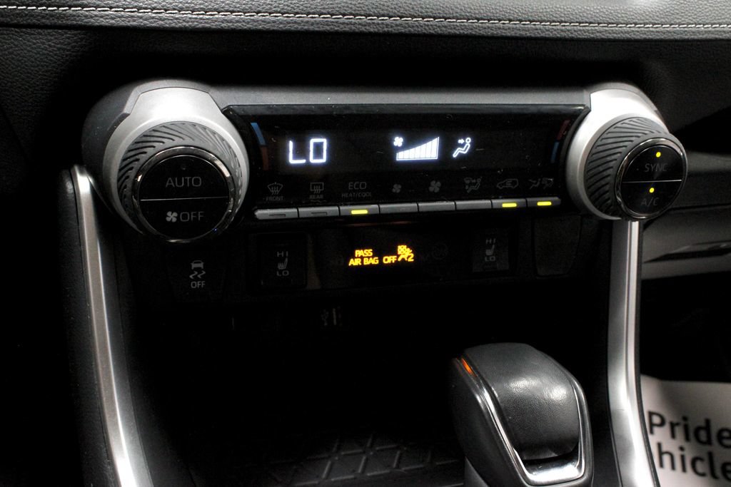Used 2023 Toyota RAV4 XLE Premium AWD/4WD image 29