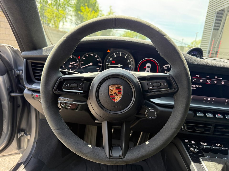 Certified 2024 Porsche 911 Carrera T RWD image 15