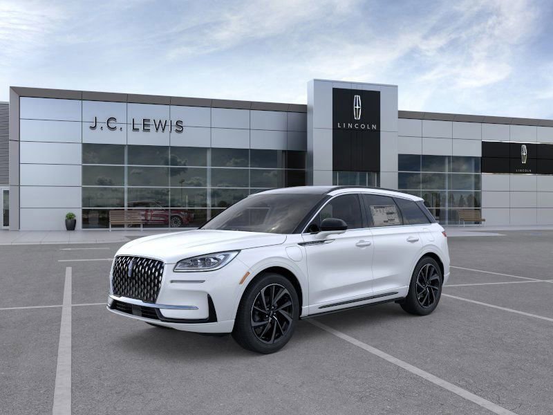 New 2025 Lincoln Corsair Grand Touring image 2