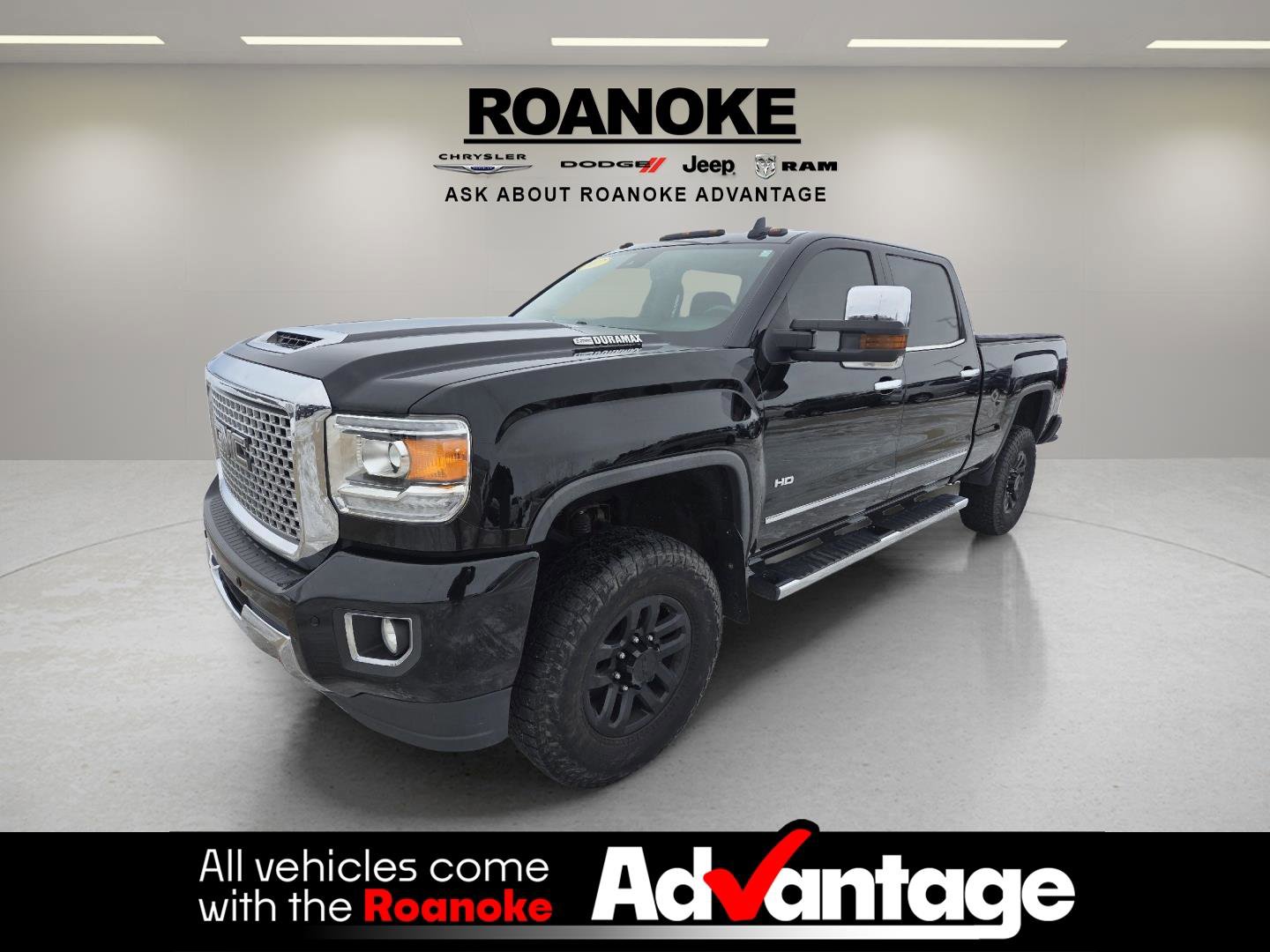 Used 2017 GMC Sierra 2500 Denali w/ Duramax Plus Package image 11
