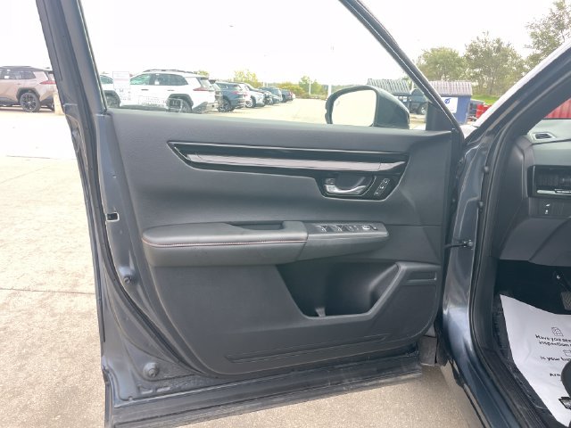 Used 2025 Honda CR-V Sport Touring image 20