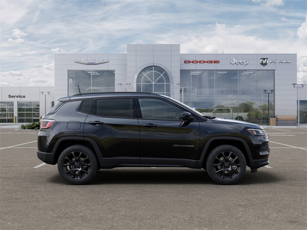 New 2026 Jeep Compass Latitude image 21