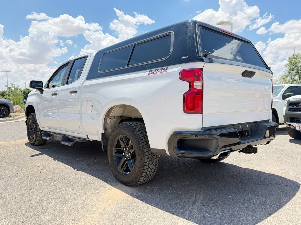 Used 2019 Chevrolet Silverado 1500 Custom Trail Boss w/ Custom Convenience Package AWD/4WD image 5