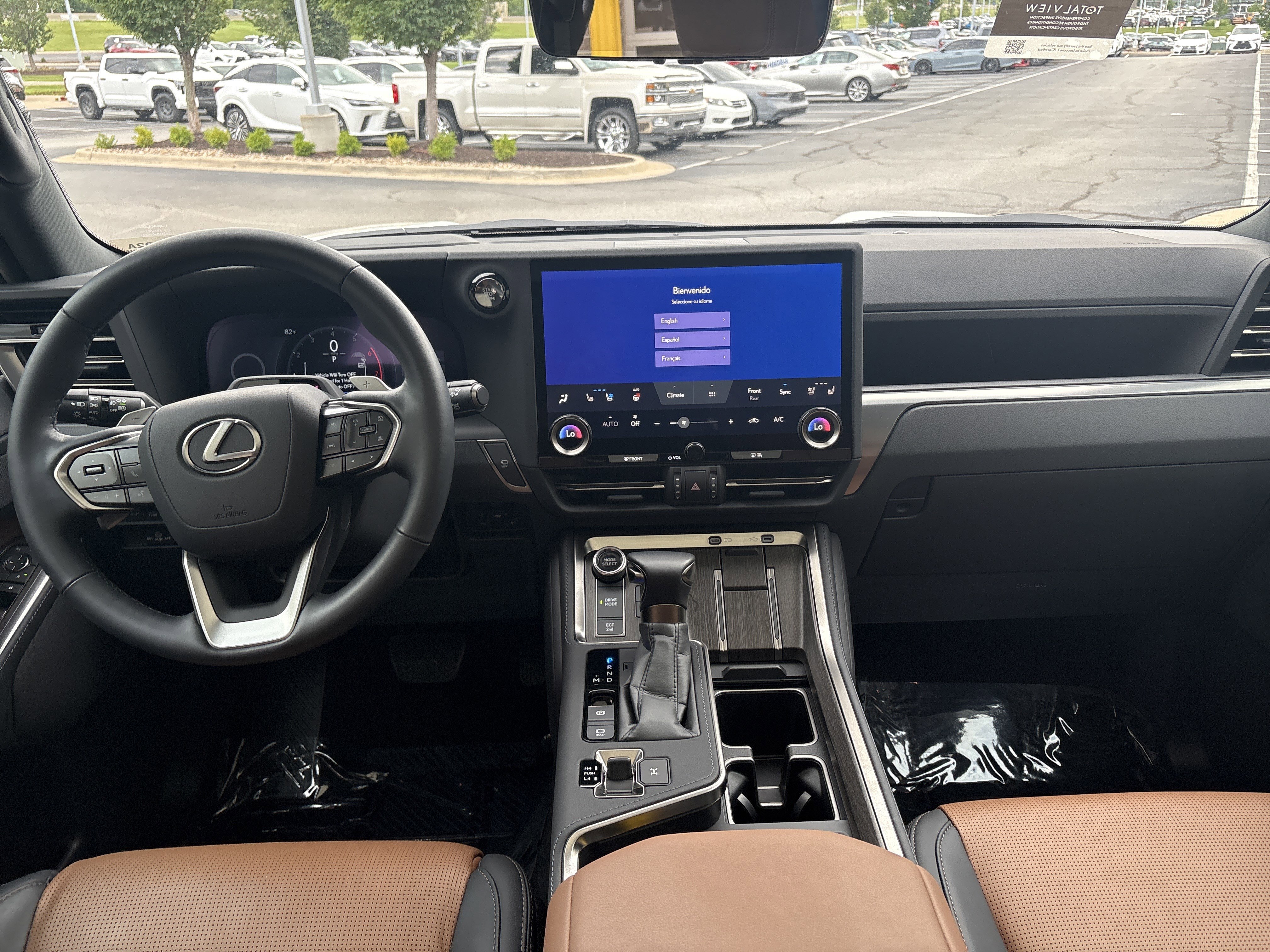 Certified 2025 Lexus GX 550 w/ Accessory Package (2T) AWD/4WD image 32
