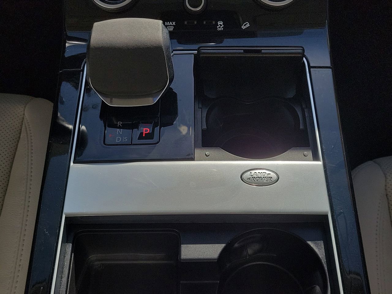 Used 2022 Land Rover Range Rover Velar S AWD/4WD image 22