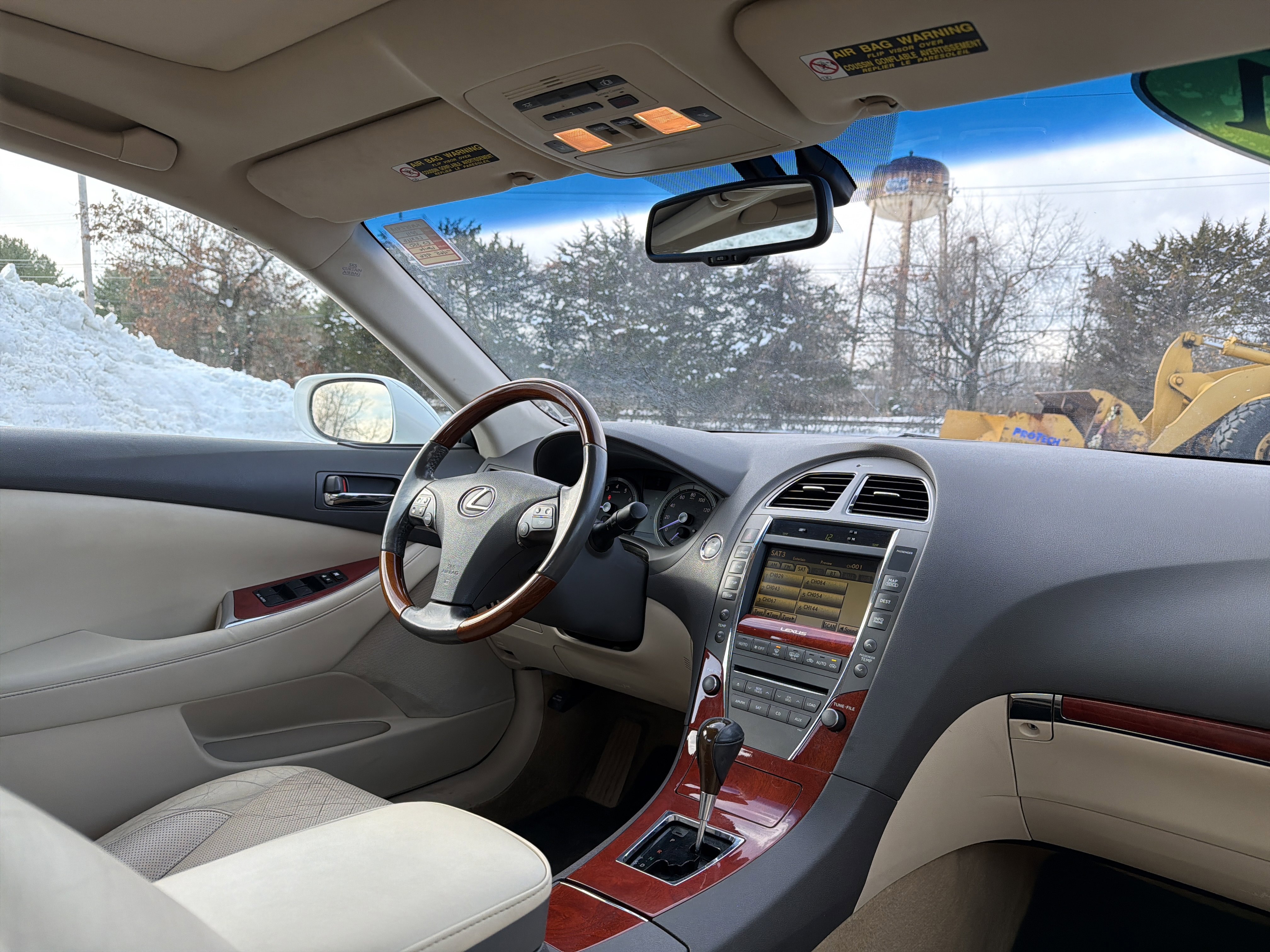 Used 2011 Lexus ES 350 image 16