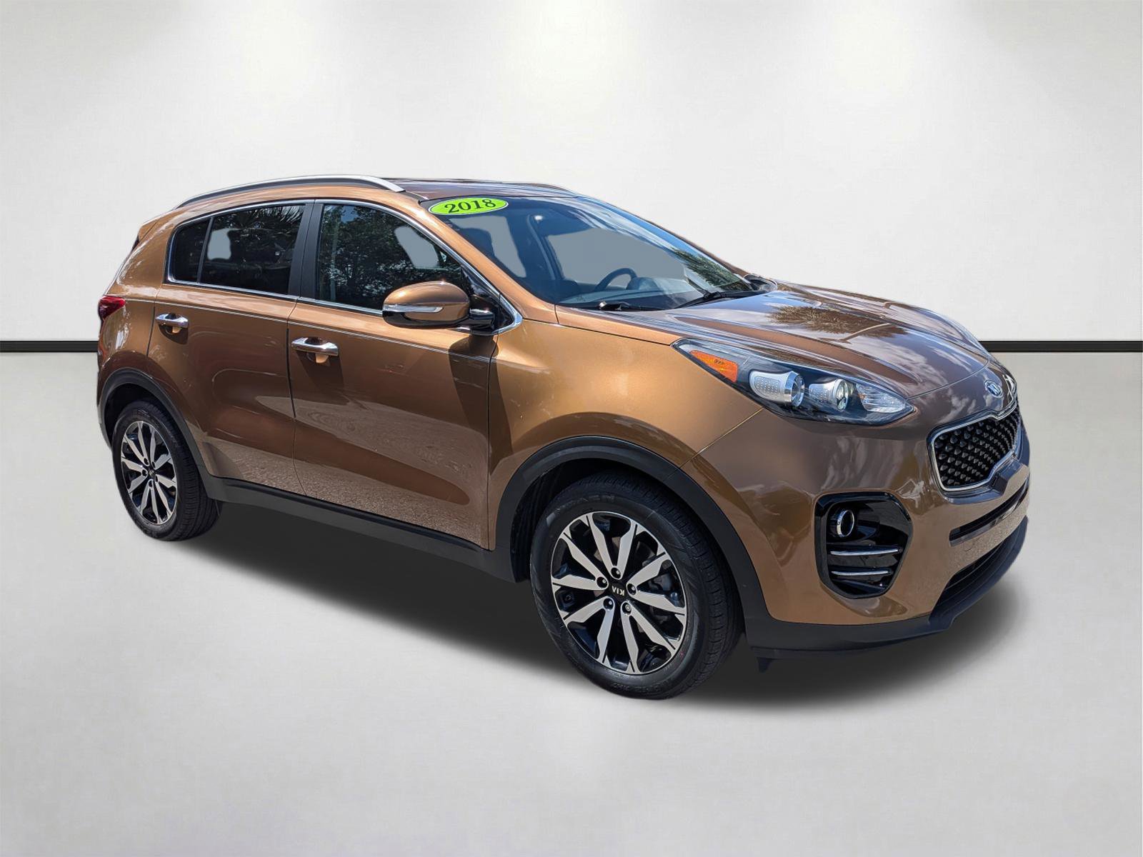 Used 2018 Kia Sportage EX FWD image 2