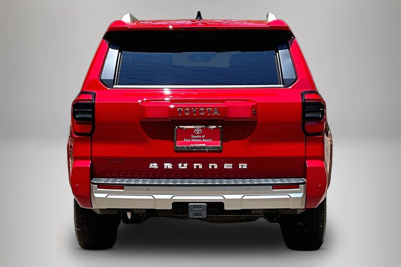 Used 2025 Toyota 4Runner Limited AWD/4WD image 6