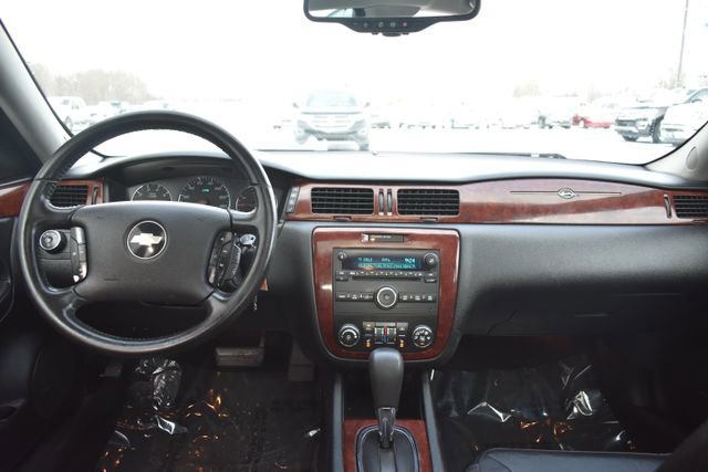 Used 2007 Chevrolet Impala LTZ image 31