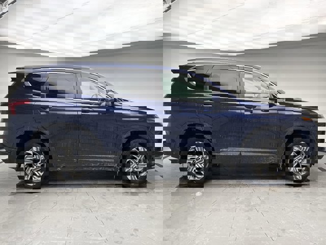 Used 2023 Hyundai Santa Fe SE image 6