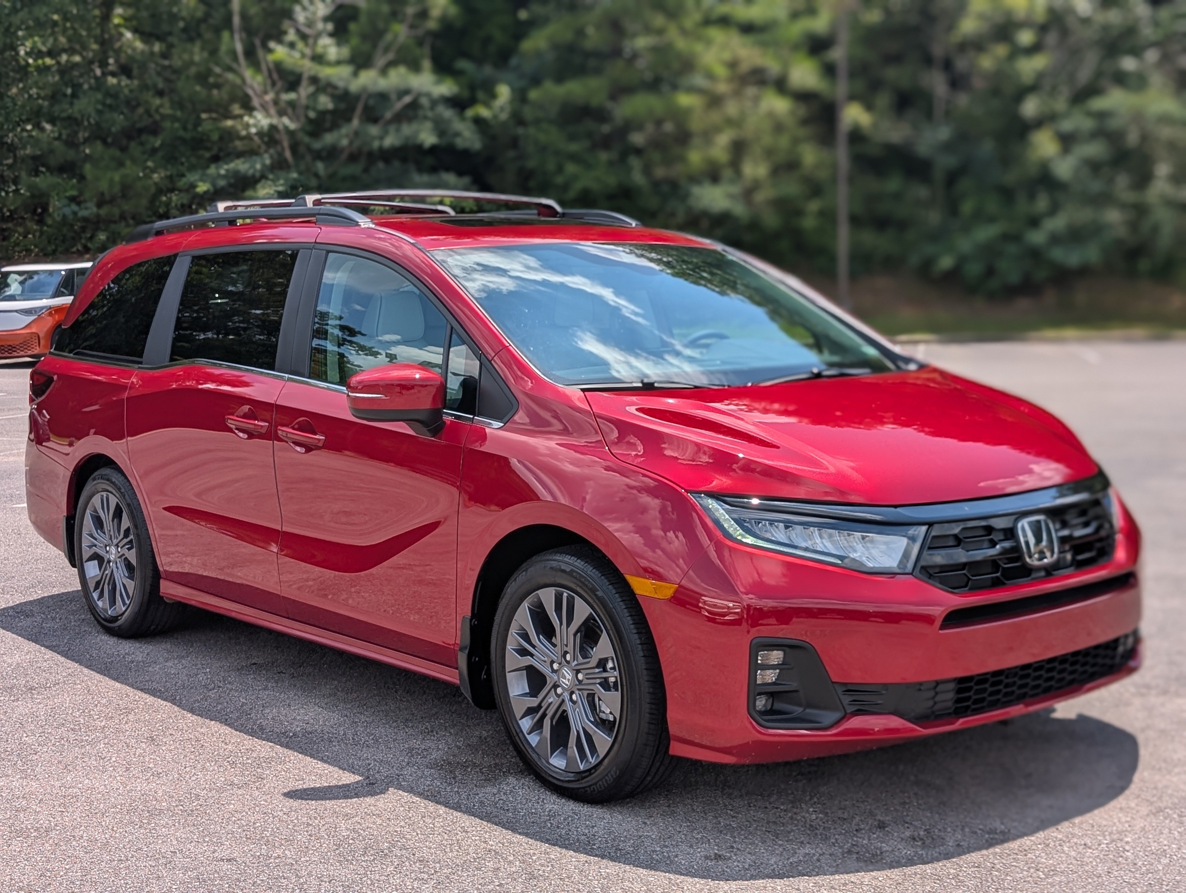 Used 2026 Honda Odyssey Touring image 11